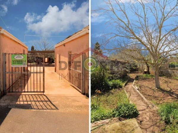 casa indipendente in vendita a Ragusa