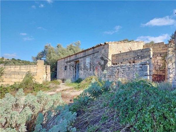 casale in vendita a Ragusa in zona Pizzillo