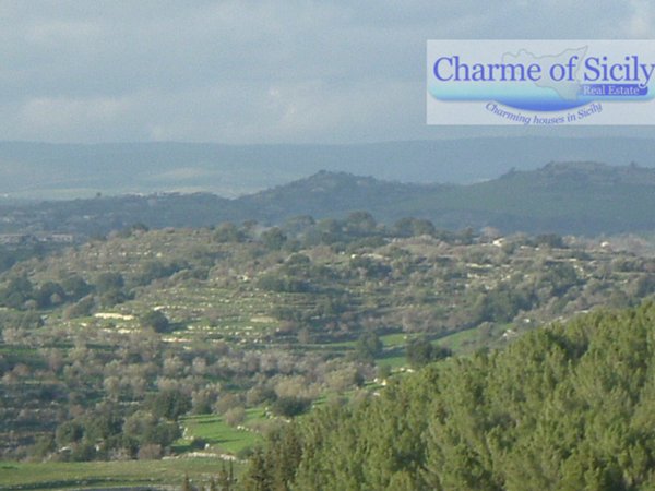 casa indipendente in vendita a Ragusa in zona San Giacomo / Bellocozzo