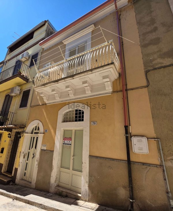 appartamento in vendita a Ragusa in zona Ragusa Centro