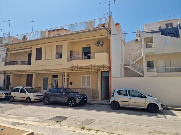 appartamento in vendita a Ragusa in zona Marina