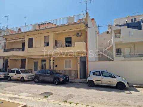 appartamento in vendita a Ragusa in zona Marina