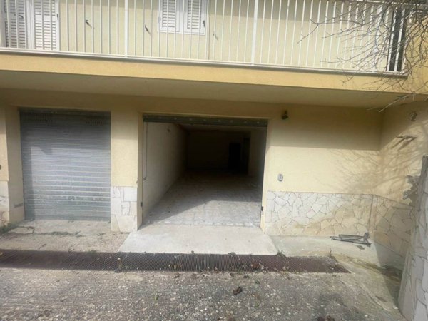 casa indipendente in vendita a Ragusa