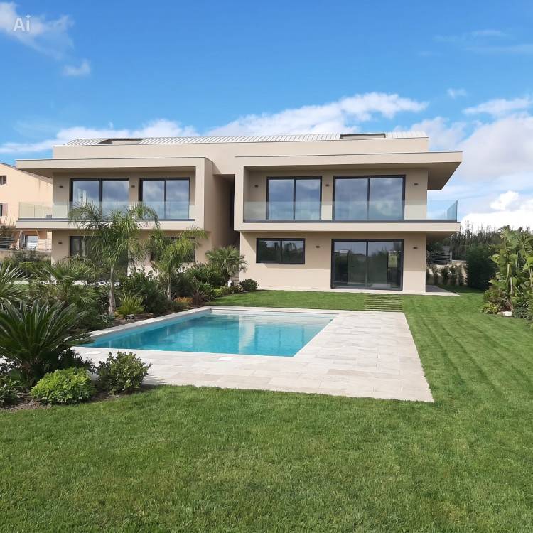 casa indipendente in vendita a Ragusa