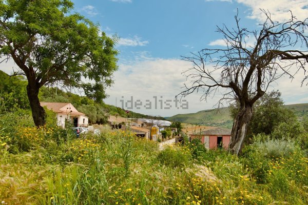 terreno agricolo in vendita a Ragusa in zona Pizzillo