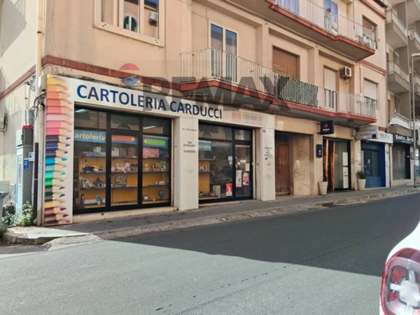 negozio in vendita a Ragusa in zona Ibla