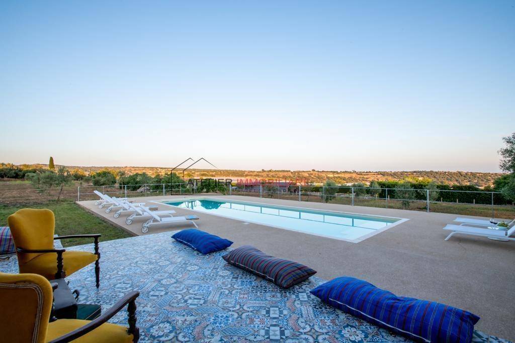 casa indipendente in vendita a Ragusa in zona Marina