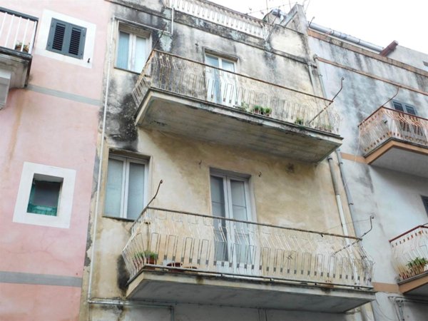 casa indipendente in vendita a Ragusa in zona Ibla
