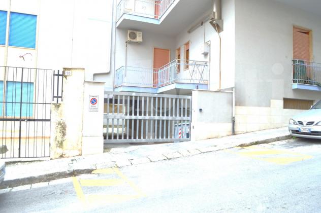 locale di sgombero in vendita a Ragusa in zona Ragusa Centro