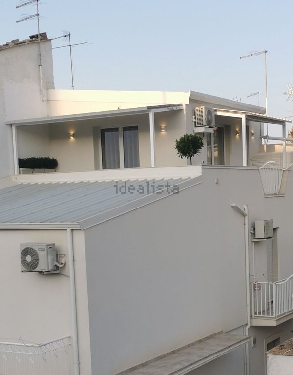 casa indipendente in vendita a Ragusa