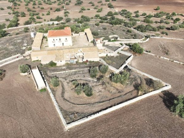 villa in vendita a Ragusa in zona Punta Braccetto