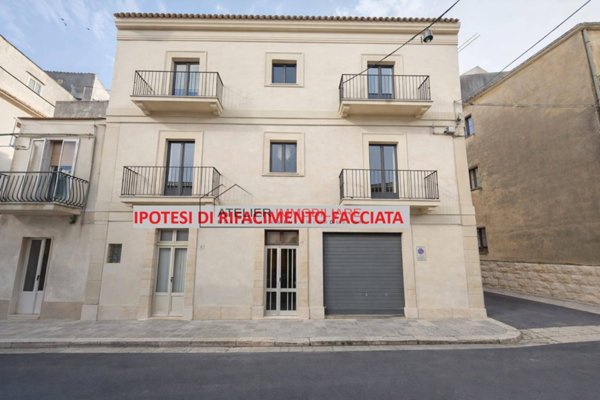 casa indipendente in vendita a Ragusa in zona Ibla