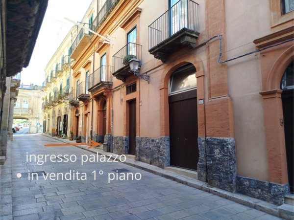 appartamento in vendita a Ragusa in zona Ibla