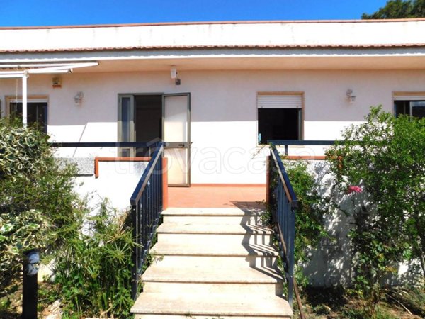 casa indipendente in vendita a Ragusa in zona San Giacomo / Bellocozzo