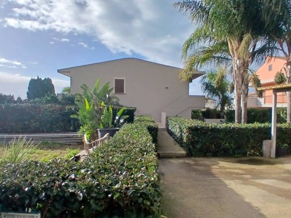 appartamento in vendita a Ragusa in zona Marina