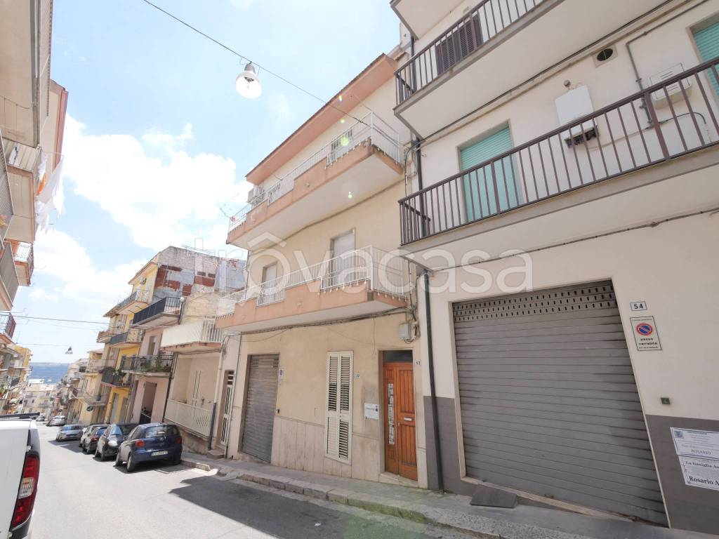 appartamento in vendita a Ragusa in zona Ragusa Centro
