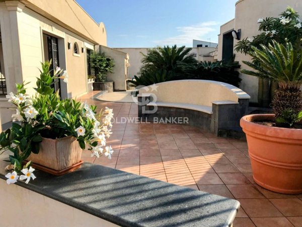 casa indipendente in vendita a Ragusa in zona Marina
