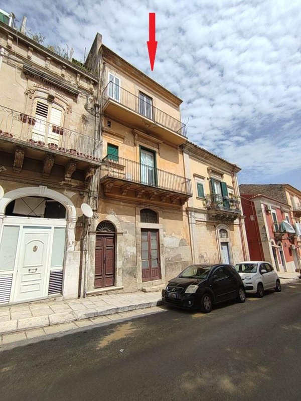 casa indipendente in vendita a Ragusa in zona Ibla