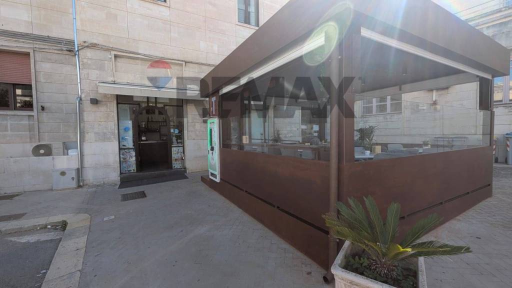 negozio in vendita a Ragusa in zona Ragusa Centro