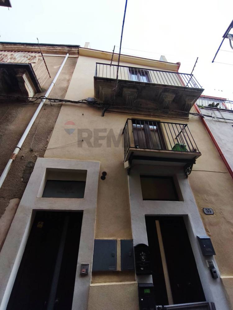 appartamento in vendita a Ragusa in zona Ragusa Centro