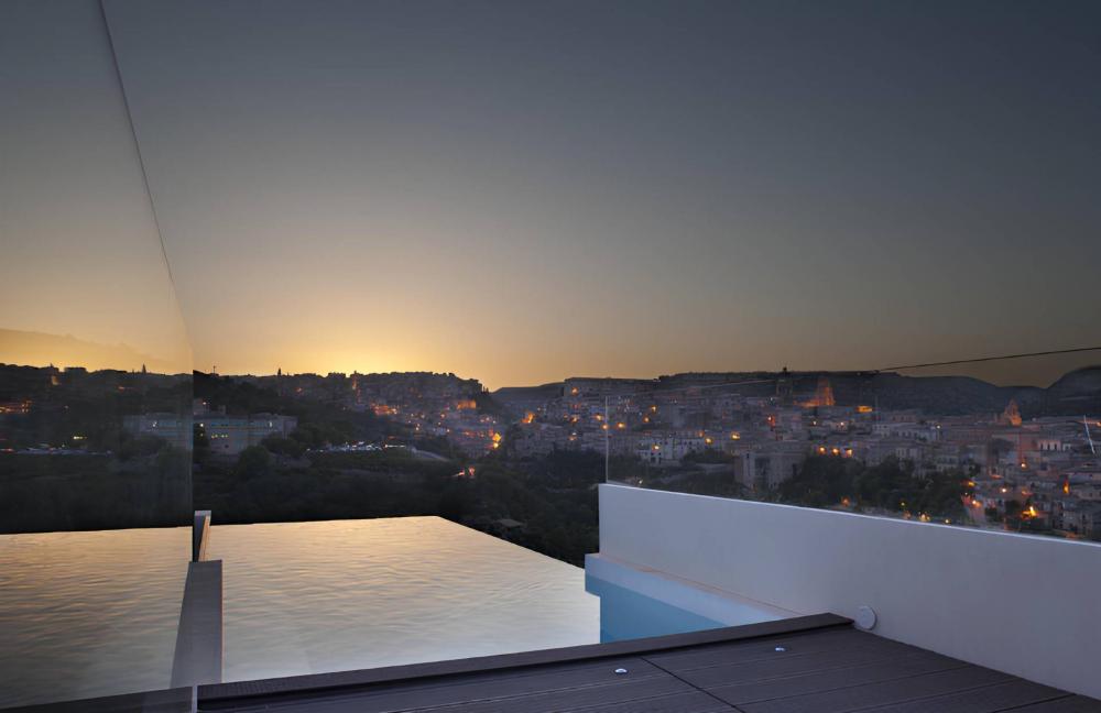 casa indipendente in vendita a Ragusa in zona Ibla