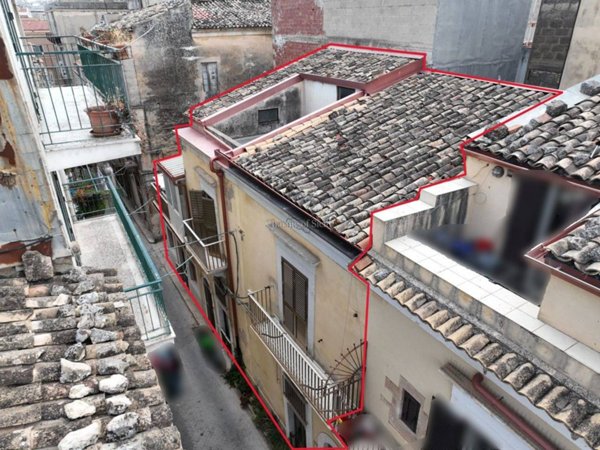 casa indipendente in vendita a Ragusa in zona Ibla