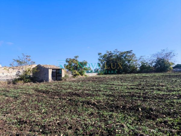 casa indipendente in vendita a Ragusa in zona Donnafugata