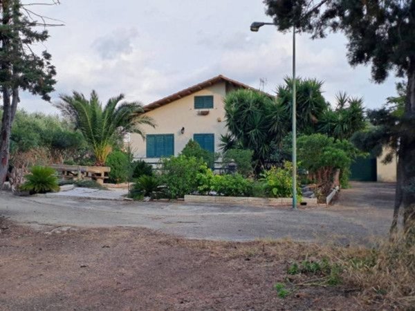 casa indipendente in vendita a Ragusa in zona Donnafugata