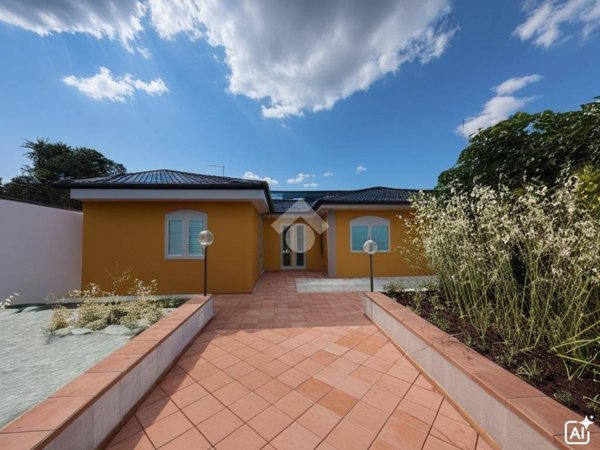 casa indipendente in vendita a Ragusa