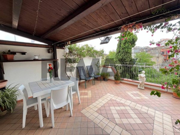 casa indipendente in vendita a Ragusa in zona Ragusa Centro