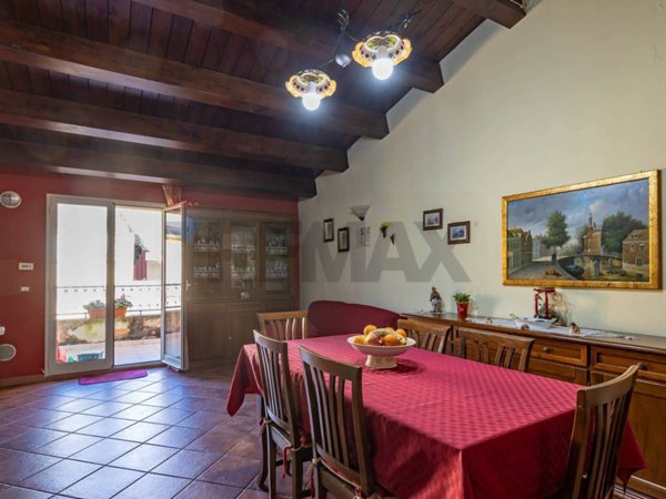 casa indipendente in vendita a Ragusa in zona Ragusa Centro