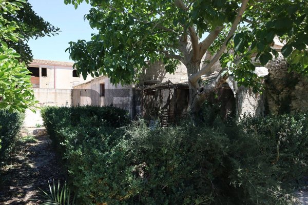casale in vendita a Ragusa in zona L'Annunziata
