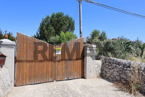 casa indipendente in vendita a Ragusa