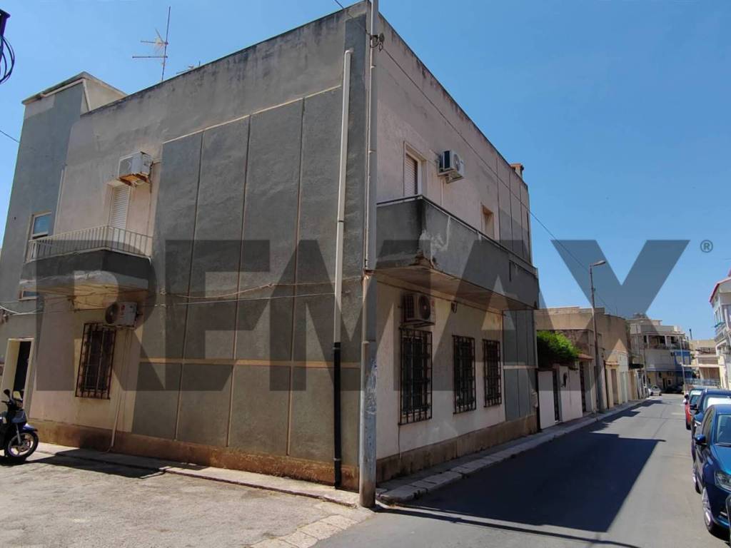 casa indipendente in vendita a Ragusa