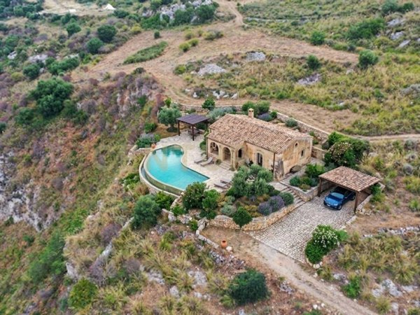 casale in vendita a Ragusa