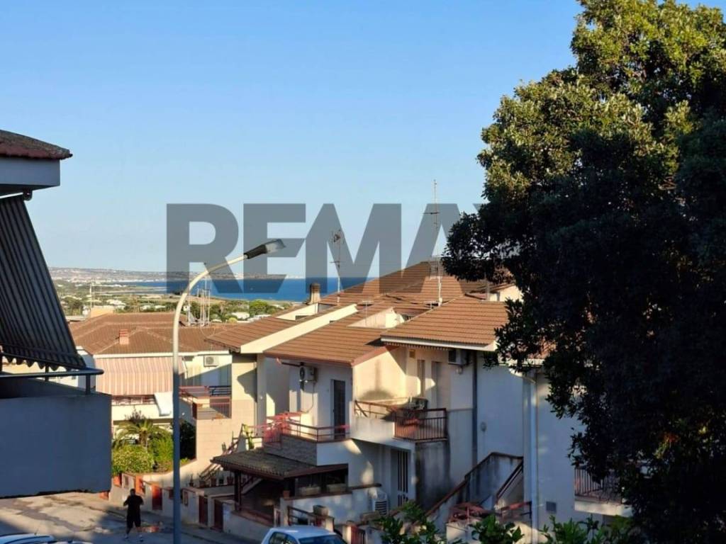 appartamento in vendita a Ragusa in zona Marina