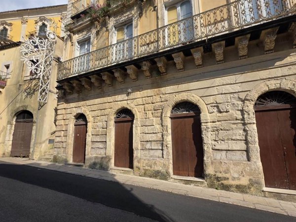 villa in vendita a Ragusa in zona Ibla