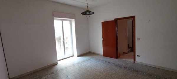 casa indipendente in vendita a Ragusa in zona Ragusa Centro
