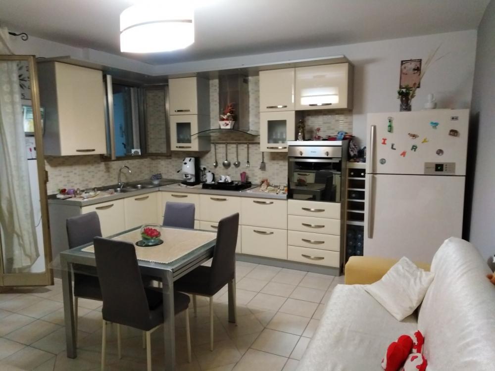 casa indipendente in vendita a Ragusa in zona Ragusa Centro