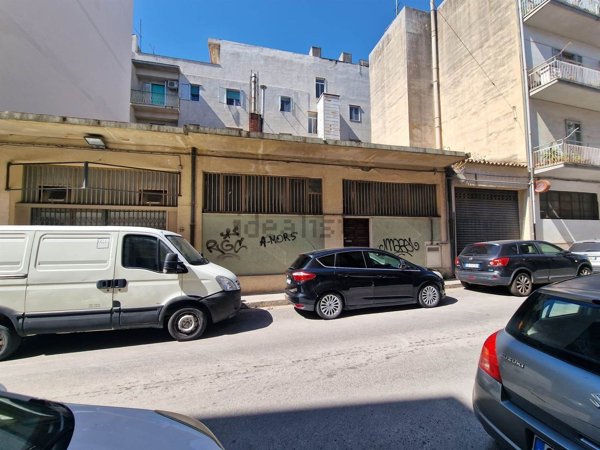 casa indipendente in vendita a Ragusa