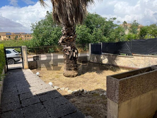 casa indipendente in vendita a Ragusa in zona L'Annunziata