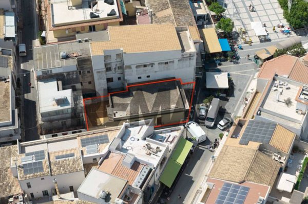 casa indipendente in vendita a Ragusa in zona Marina