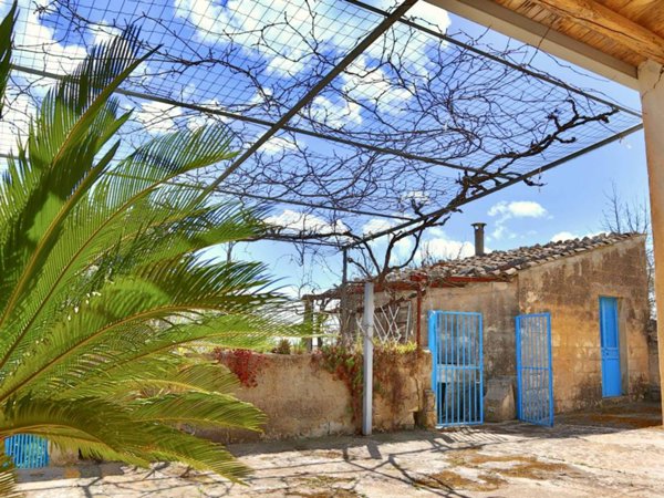 casa indipendente in vendita ad Albinea in zona San Giacomo
