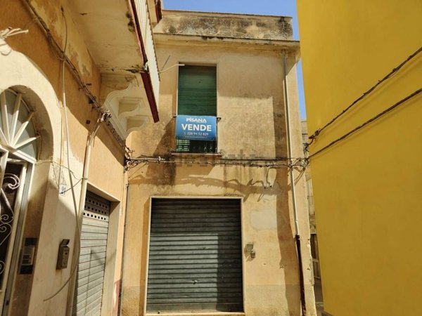 casa indipendente in vendita a Ragusa in zona Ibla