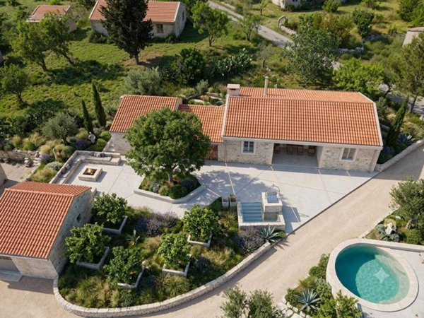 casa indipendente in vendita a Ragusa in zona San Giacomo / Bellocozzo
