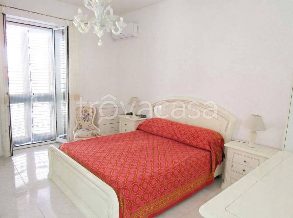 casa indipendente in vendita a Ragusa in zona Ragusa Centro