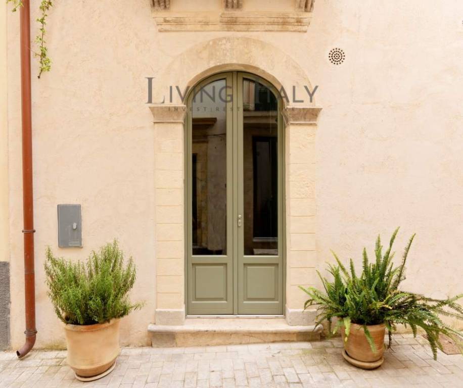 casa indipendente in vendita a Ragusa in zona Ibla