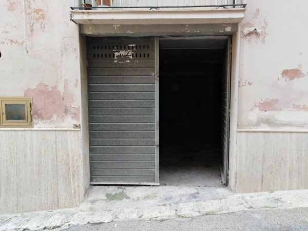 box auto in vendita a Ragusa in zona Ragusa Centro