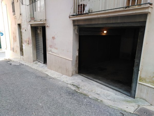 box auto in vendita a Ragusa in zona Ragusa Centro