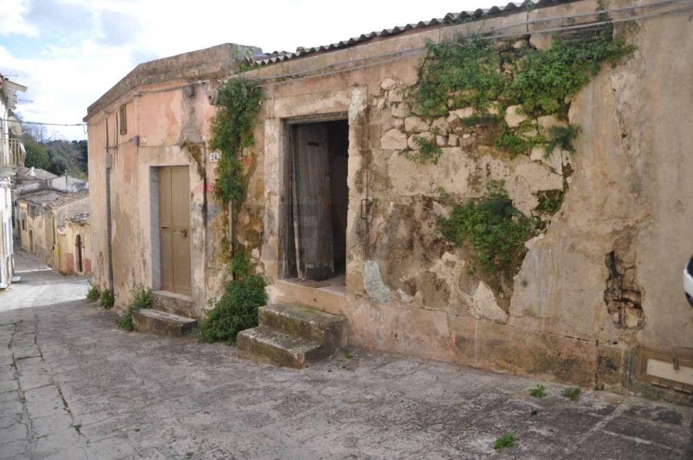 casa indipendente in vendita a Ragusa in zona Ibla